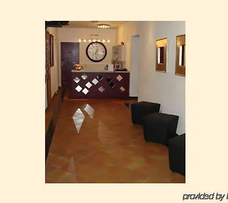 Hotel Merkur - West Station