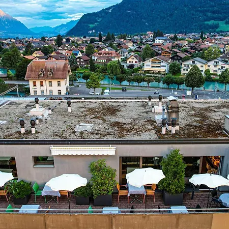 Merkur - West Station Отель