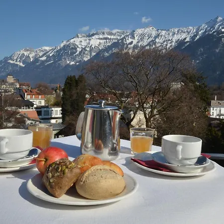 Merkur - West Station Интерлакен