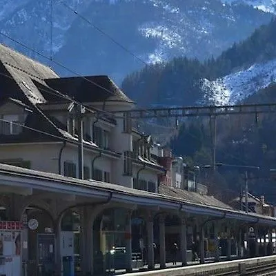 Merkur - West Station Hotel