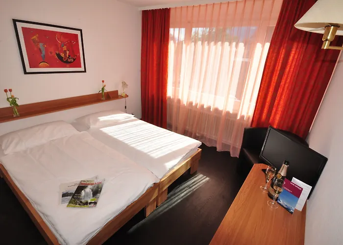 Merkur - West Station