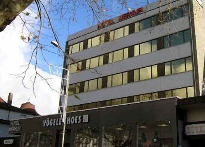 Hotel Merkur - West Station