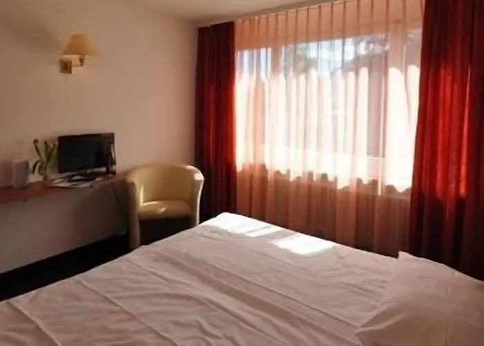 Merkur - West Station 3*