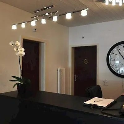 Merkur - West Station 3*