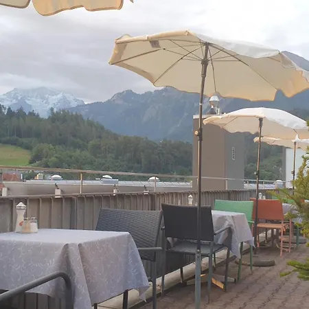 Hotel Merkur - West Station Interlaken