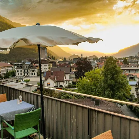 Hotel Merkur - West Station