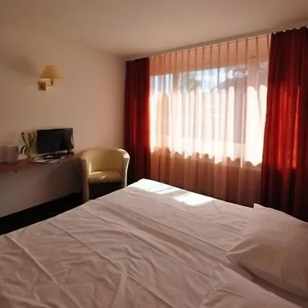 Merkur - West Station 3*