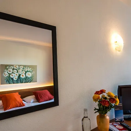 Merkur - West Station Hotel Interlaken