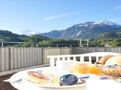 Merkur - West Station 3* Interlaken