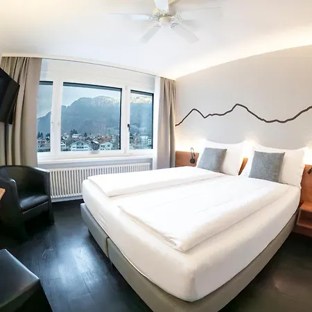 Merkur - West Station Интерлакен