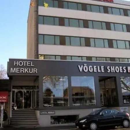 Отель Merkur - West Station